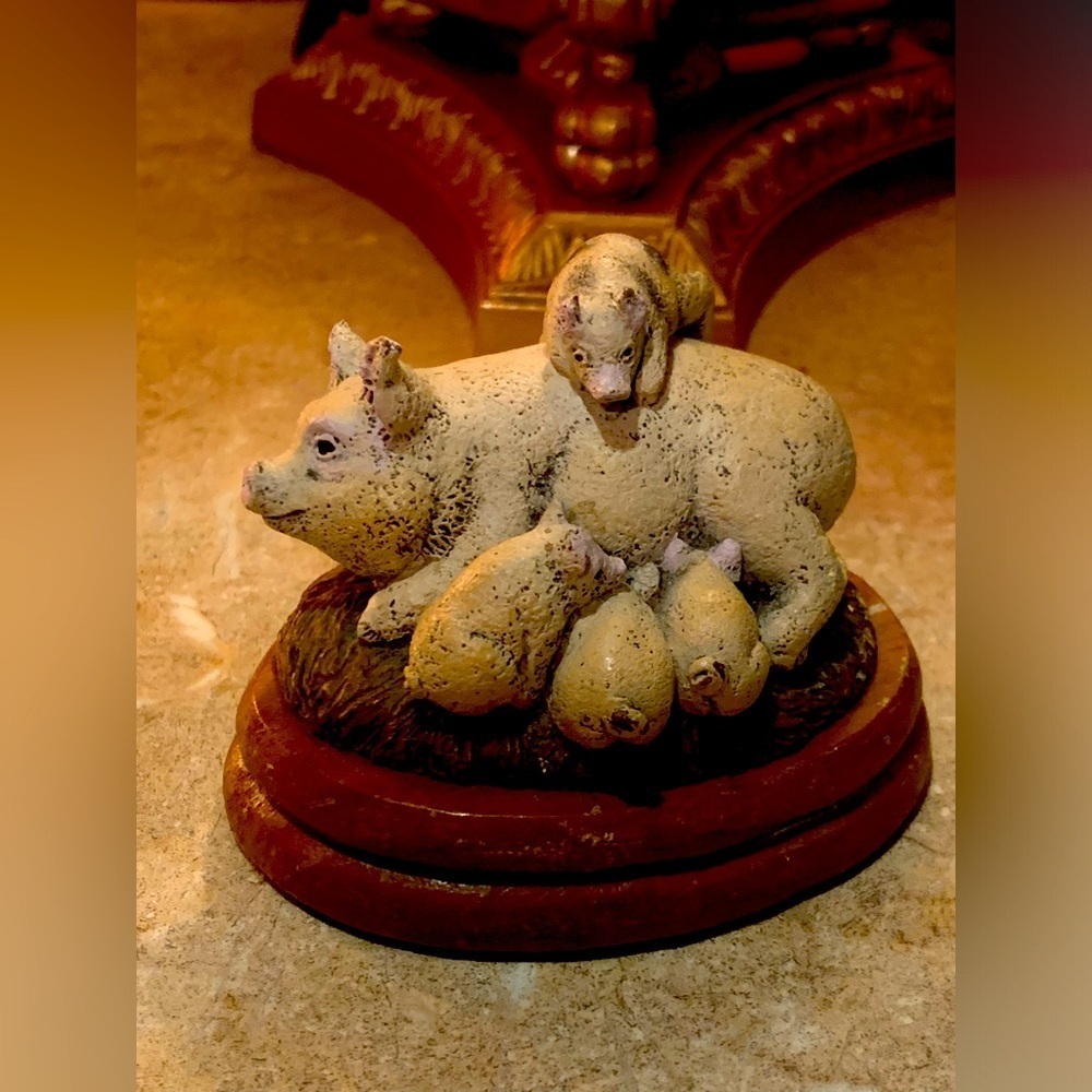 "Pigs" The Bronze Menagerie Valerie Skidmore 1982 Handpainted